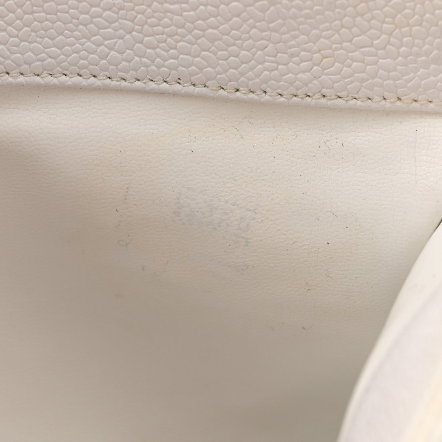 Chanel Caviar CC Shoulder Bag White 14 of 20