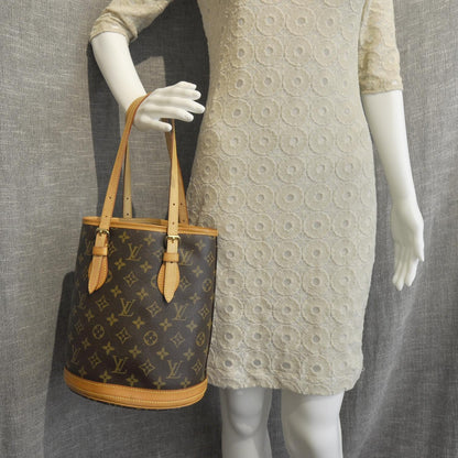 Louis Vuitton Monogram Petit Bucket 23 3 of 11