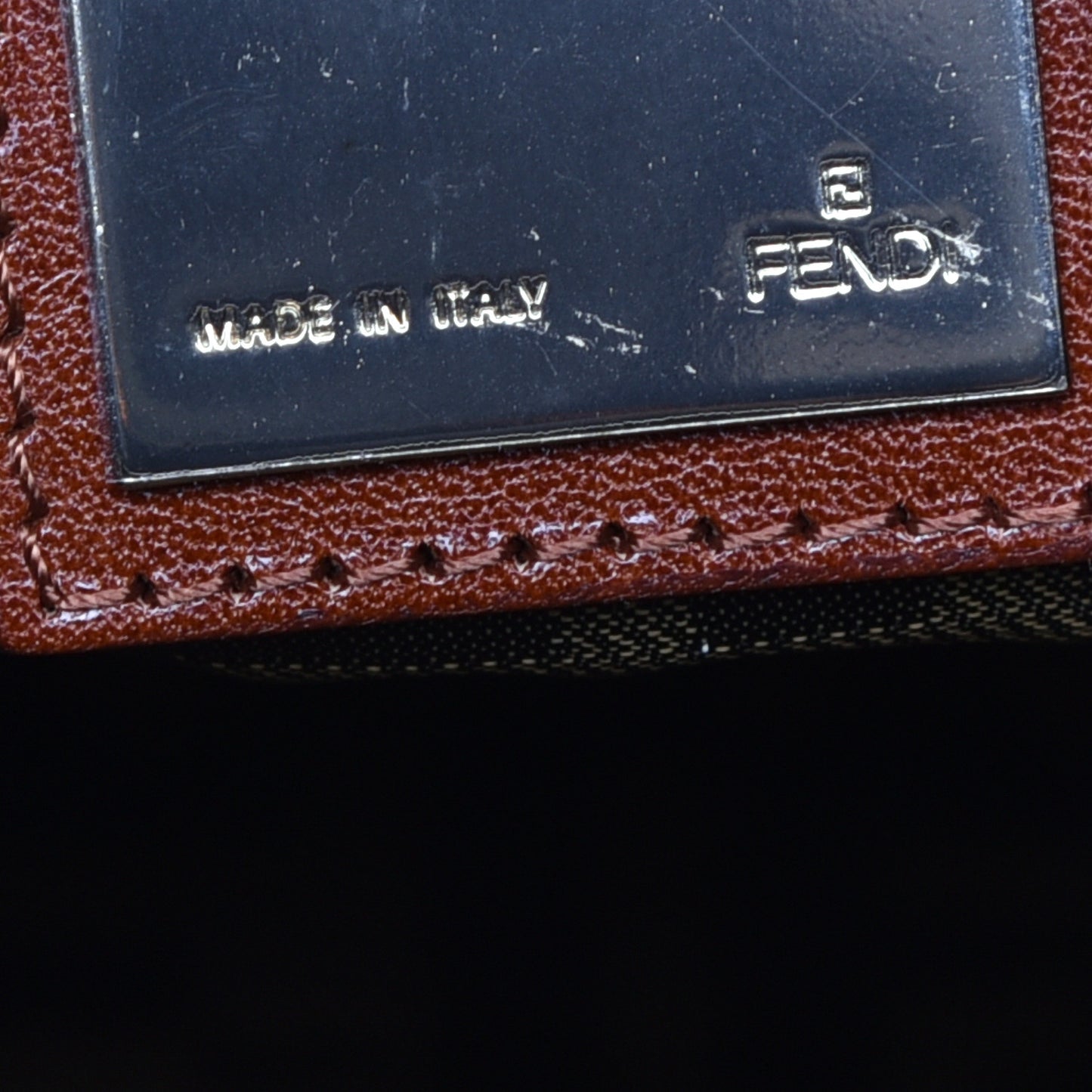 Nappa Embroidered Spy Cognac Avorio