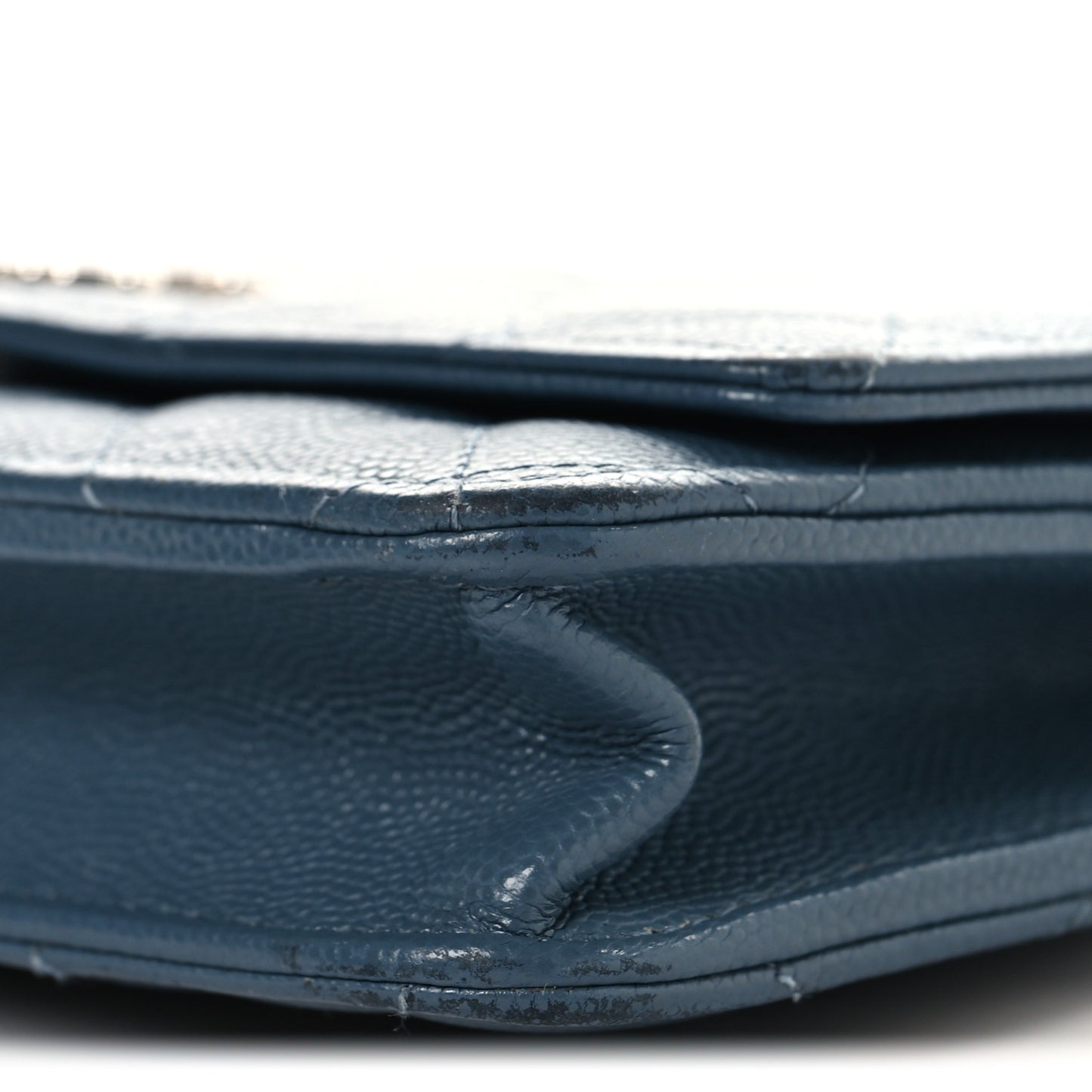 Shiny Caviar Quilted Enamel CC Wallet On Chain WOC Blue