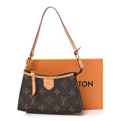 Louis Vuitton Monogram Mini Pochette Delightful 10 of 10