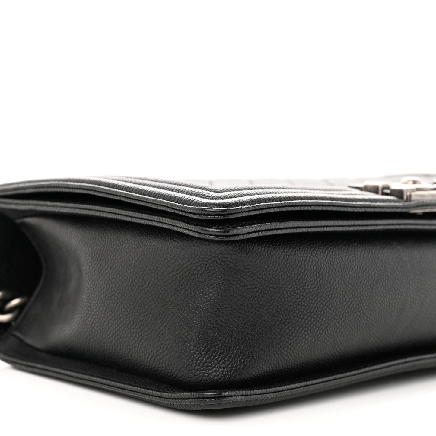 Caviar Quilted New Medium Boy Flap Black