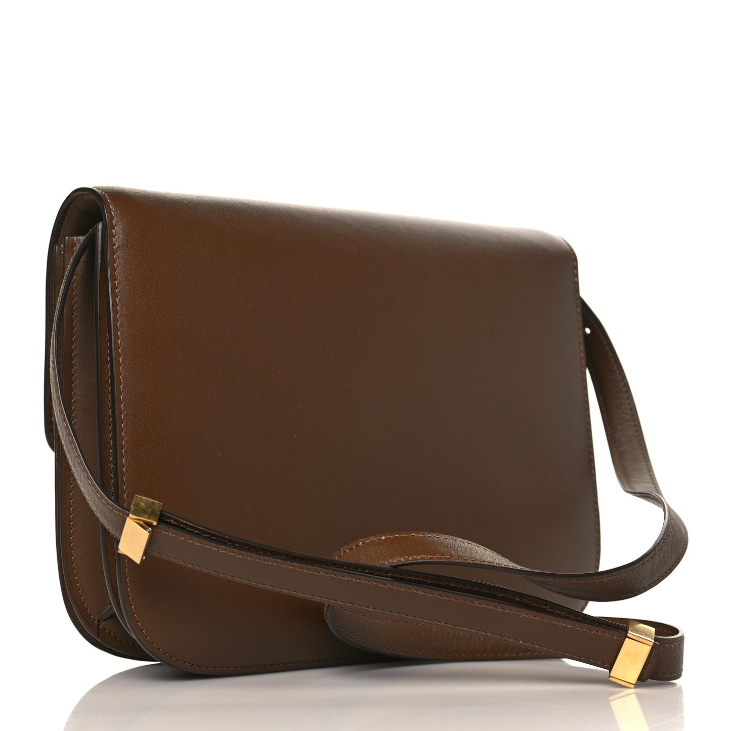 Box Calfskin Medium Classic Box Flap Bag Camel