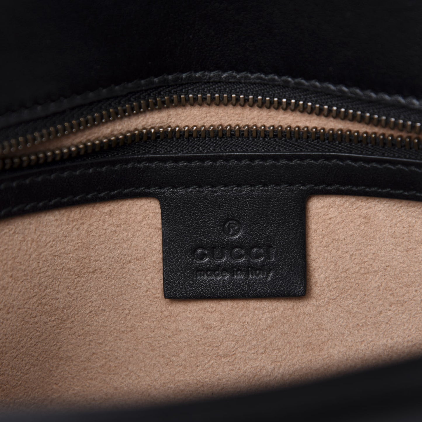 Calfskin Matelasse Small GG Marmont Shoulder Bag Black