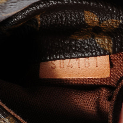 Louis Vuitton Monogram Totally MM 8 of 8