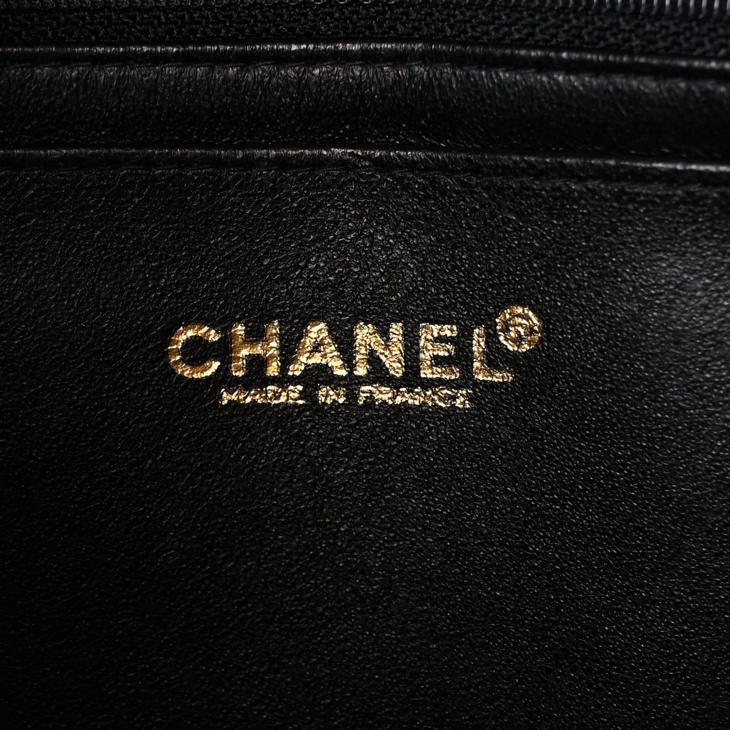 Caviar Quilted Tortoise Medium Single Flap Black