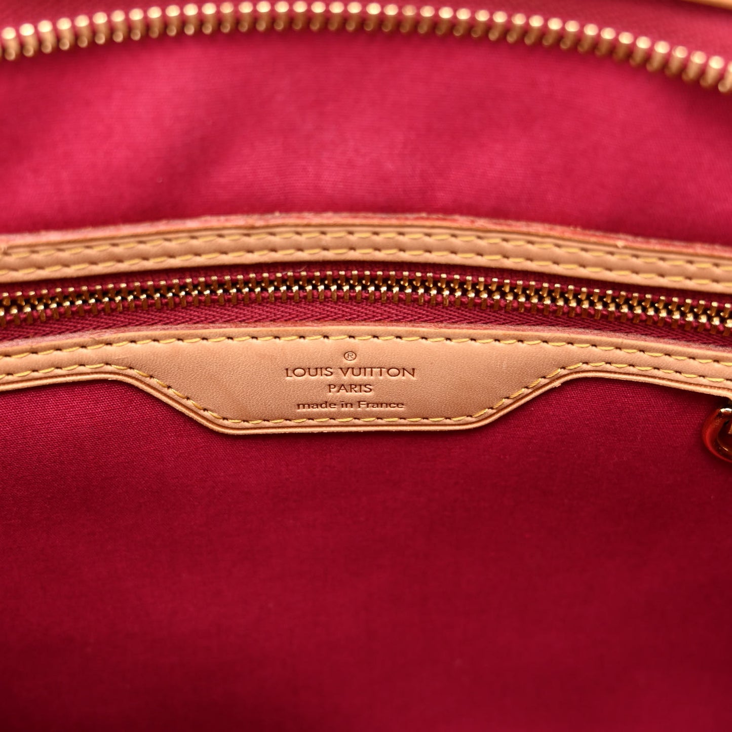 LOUIS VUITTON Vernis Brea MM Rose Indien