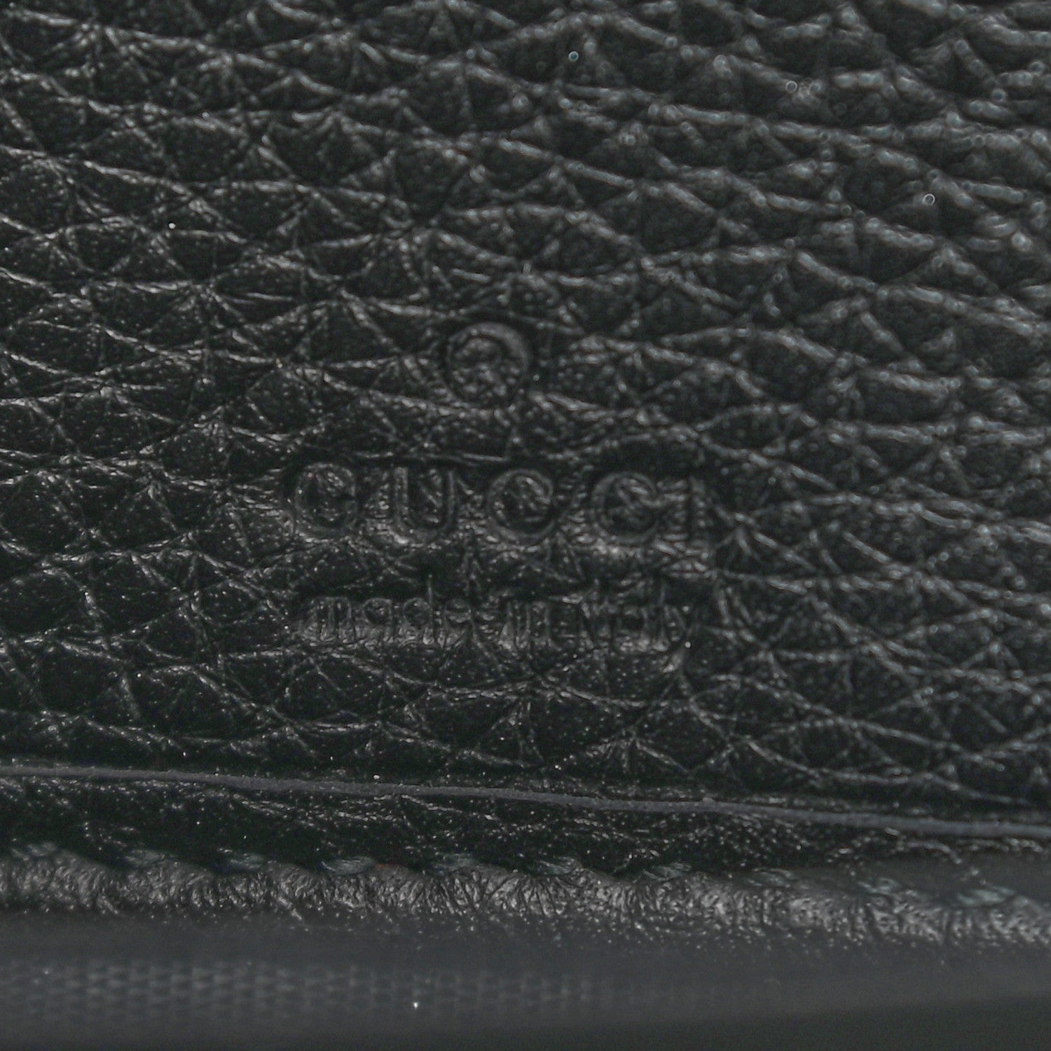 Gucci Pebbled Calfskin Soho Zip Around Wallet Black 6 of 8