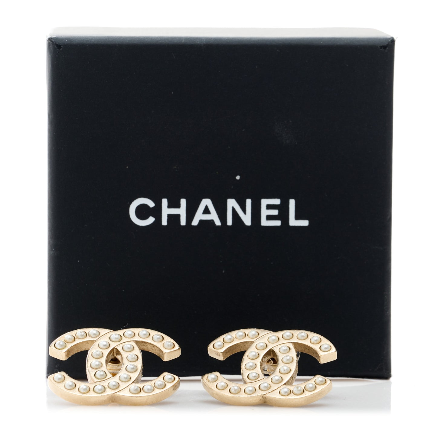 Pearl CC Earrings Gold