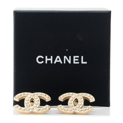 Chanel Pearl CC Earrings Gold 5 of 5
