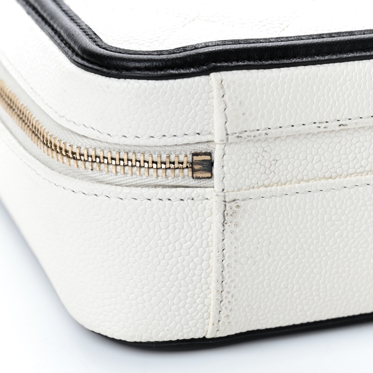 Chanel Caviar Quilted Medium CC Filigree Vanity Case White Black 11 of 23