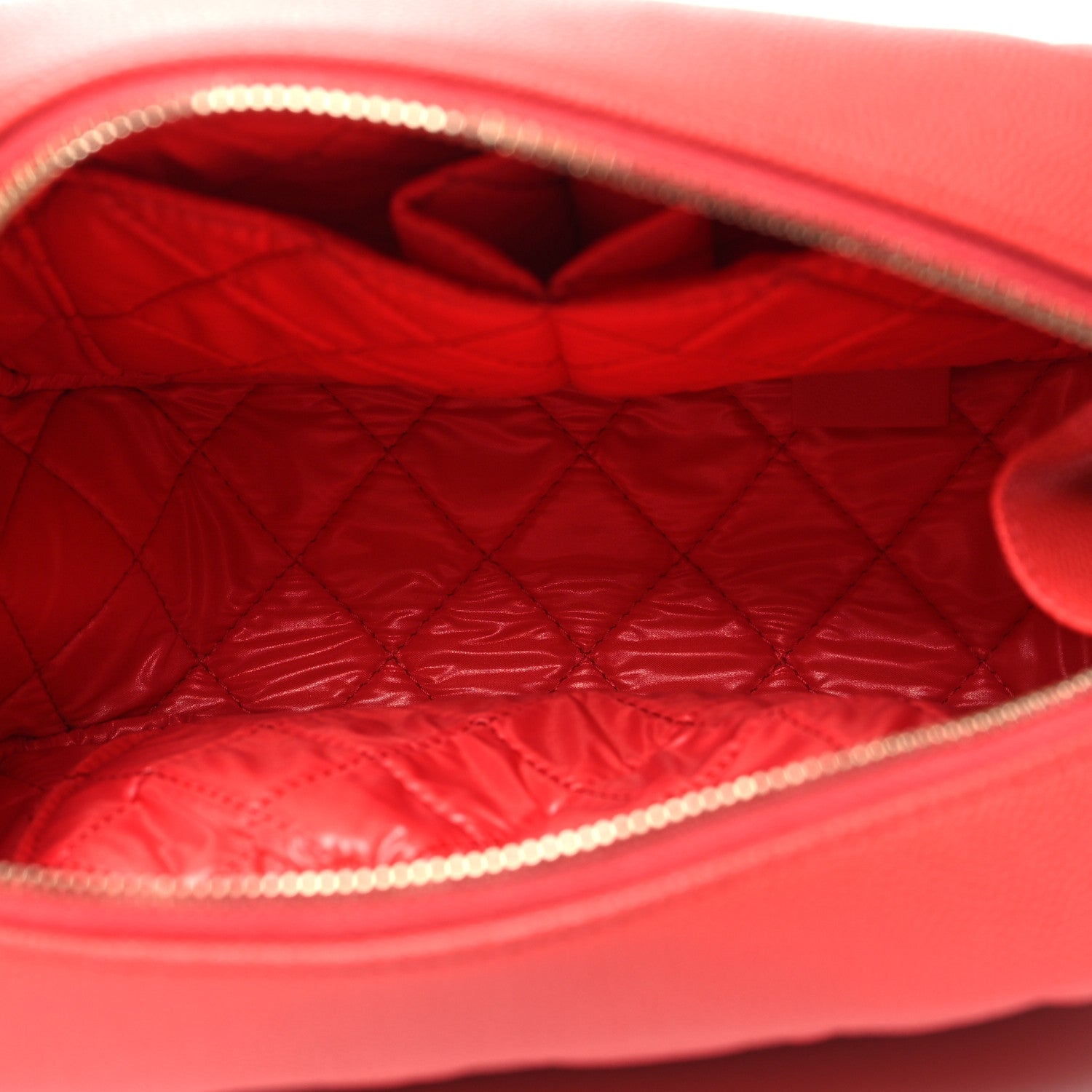 Chanel Caviar Quilted Medium Curvy Pouch Cosmetic Case Red 5 of 10