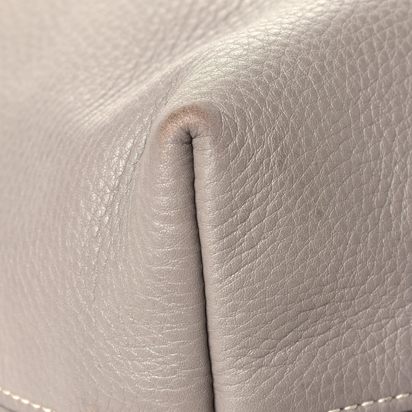Vitello Daino Shopping Tote Argilla