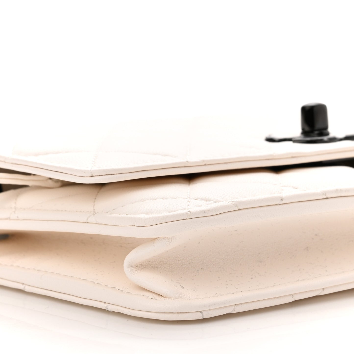 Lambskin Quilted Trendy CC Wallet On Chain WOC White