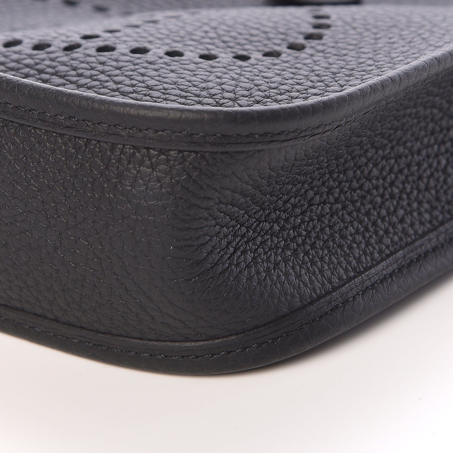 Hermes Taurillon Clemence Evelyne TPM Black 10 of 11