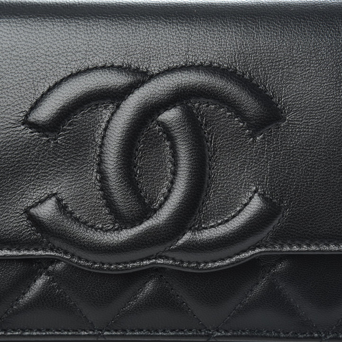 Goatskin Quilted Timeless CC Wallet On Chain WOC Black