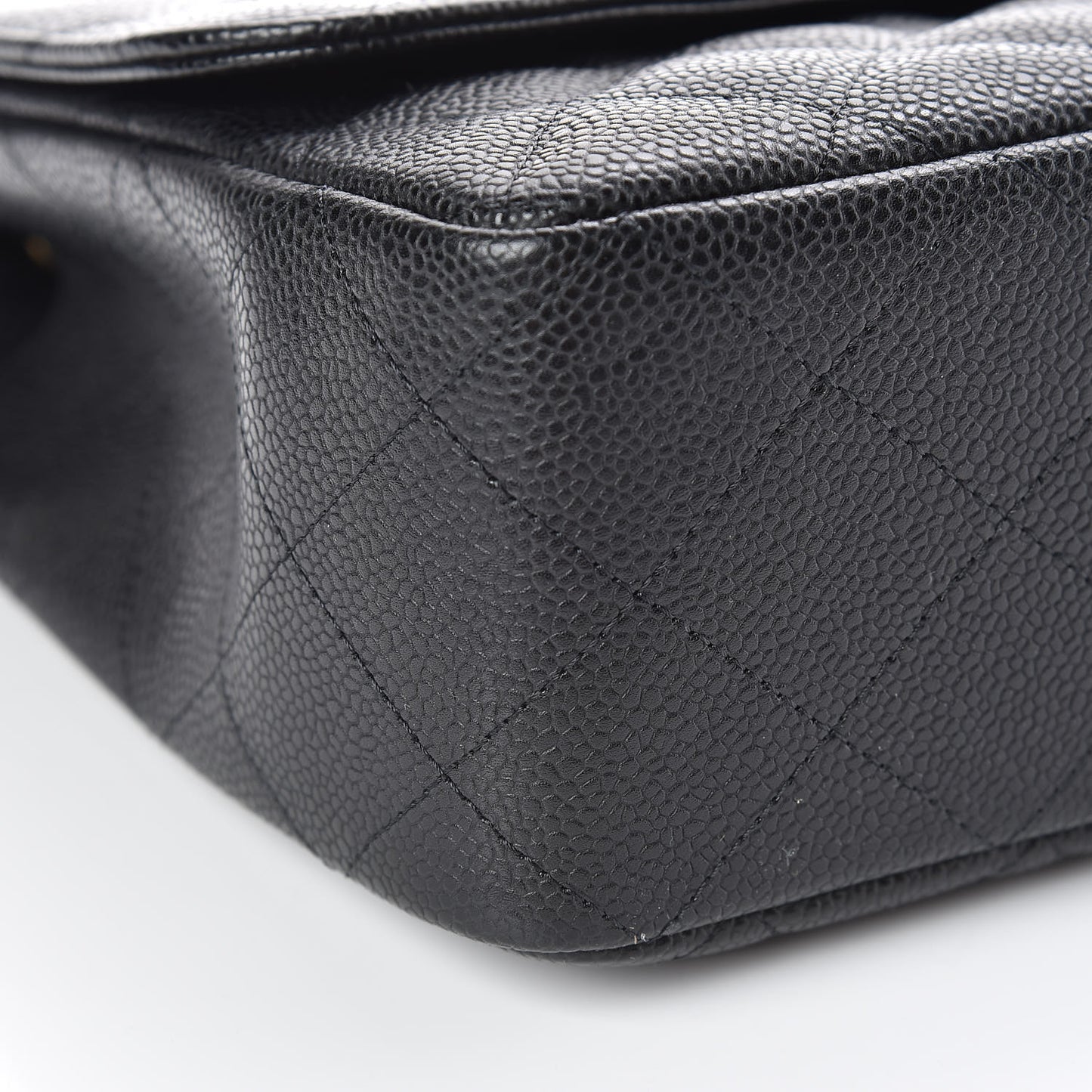 Caviar Quilted Jumbo Single Flap Black