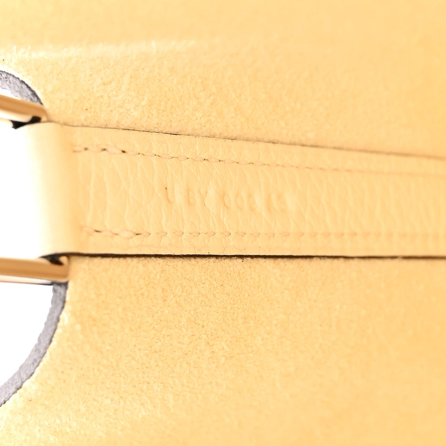 Taurillon Clemence Ostrich Touch Picotin Lock 22 Nata Trench
