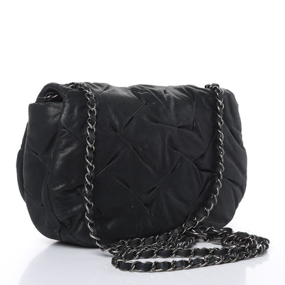 Chanel Iridescent Calfskin Glint Flap Black 3 of 15