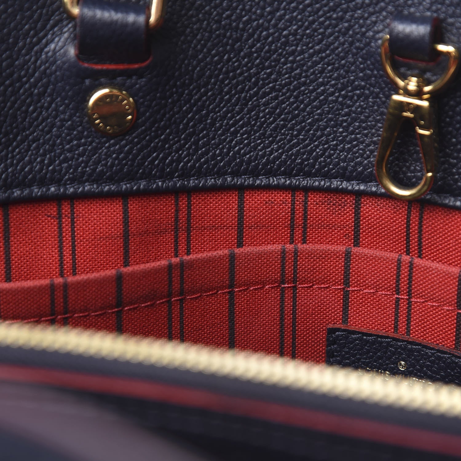 Louis Vuitton Empreinte Montaigne GM Marine Rouge 18 of 18