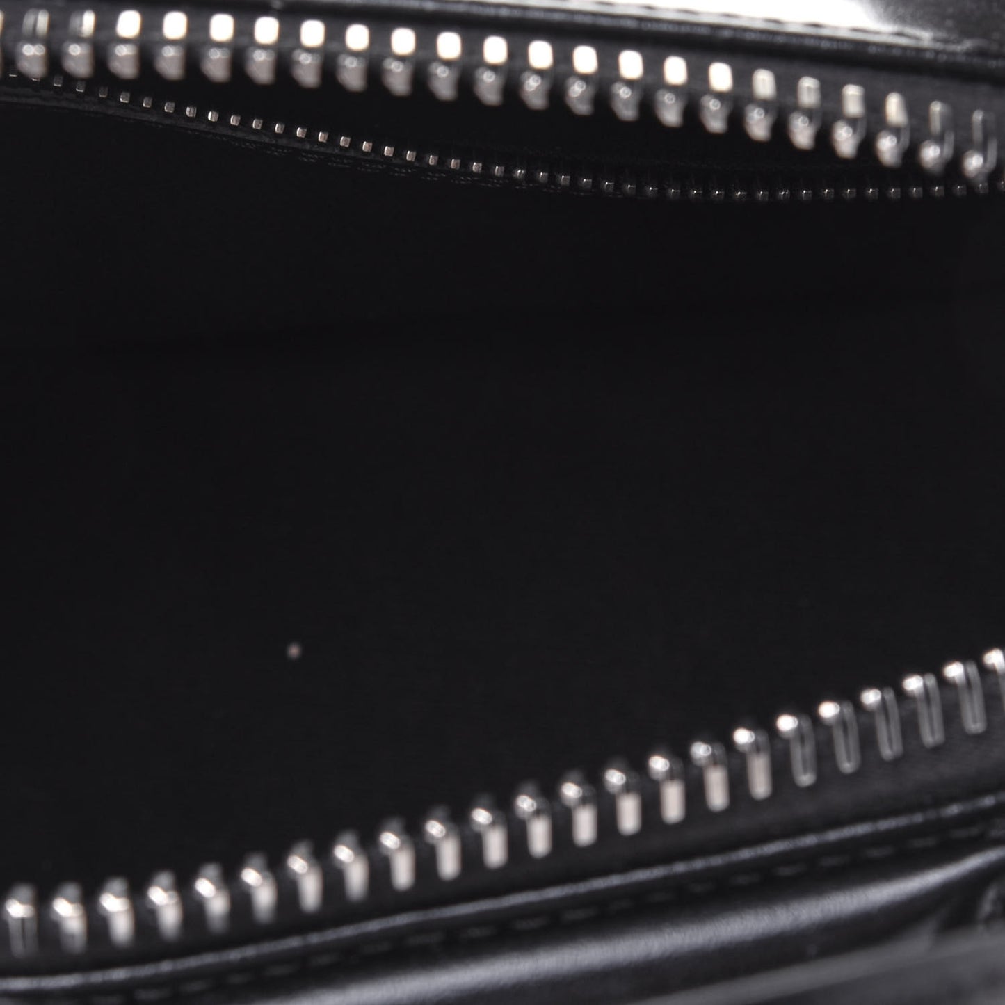 Shiny Lord Calfskin Mini Antigona Black