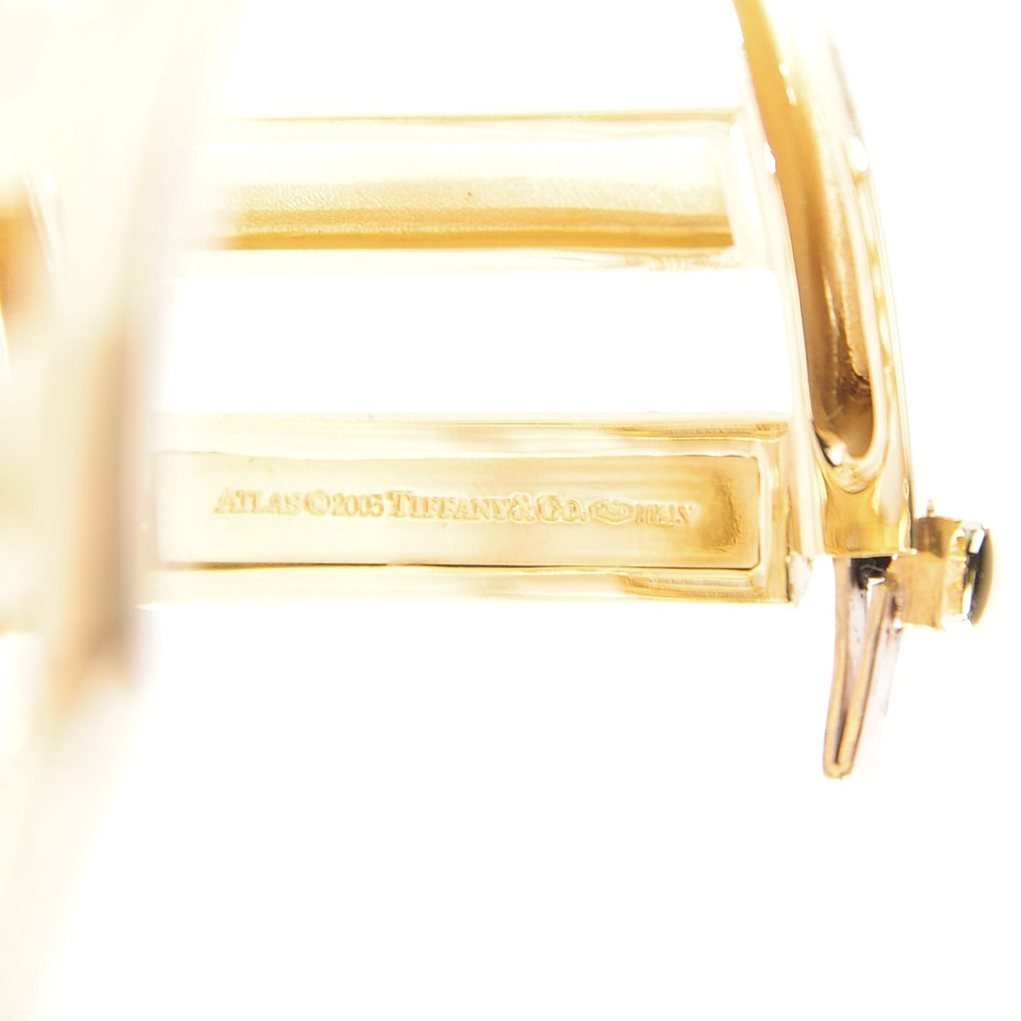 18k Yellow Gold Wide Atlas Bangle