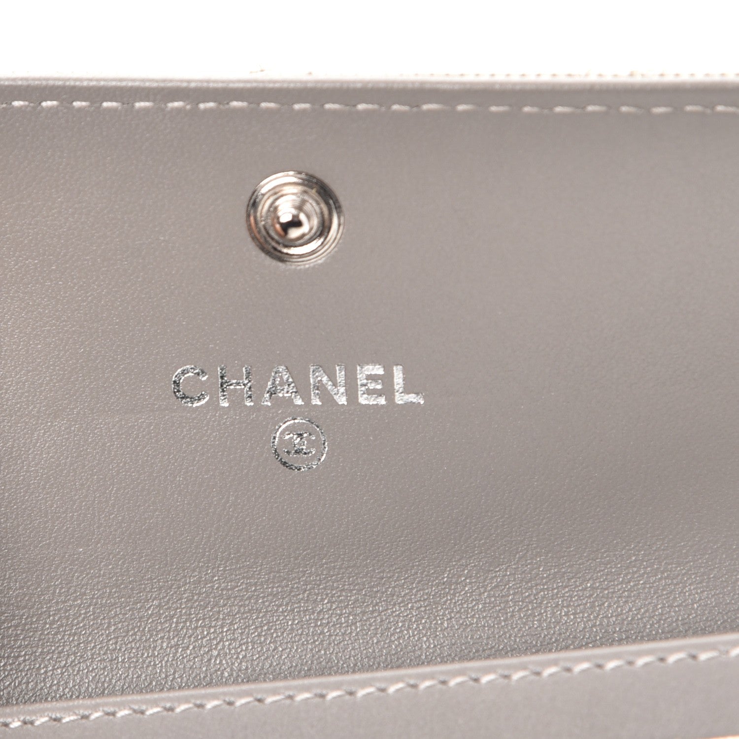 Chanel Striated Patent Quilted Card Holder Beige 6 of 9