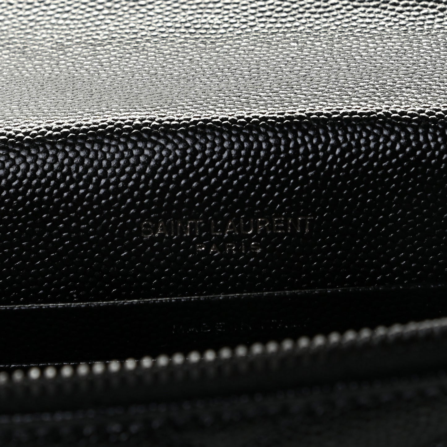 Grain De Poudre Matelasse Chevron Monogram Monochrome Envelope Chain Wallet Black