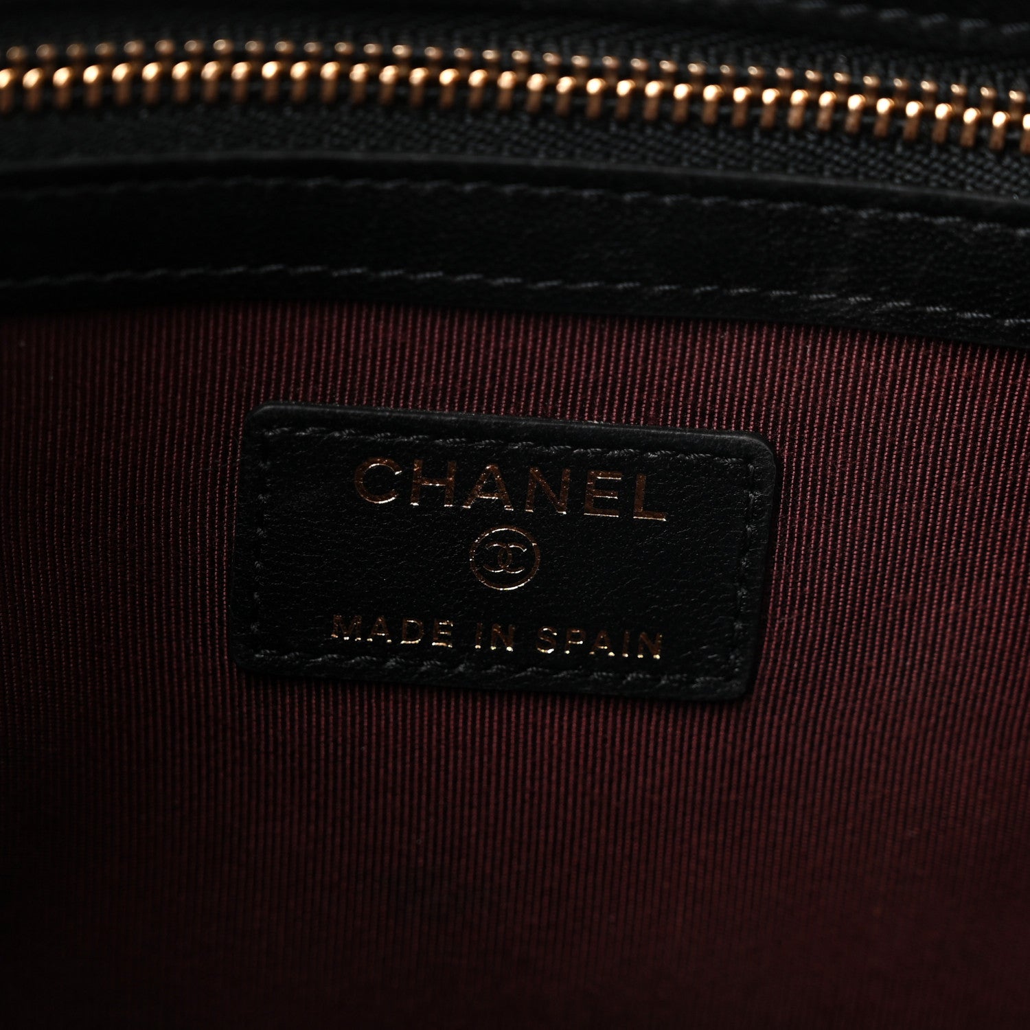 Chanel Lambskin Quilted Medium Cosmetic Case Black 6 of 8