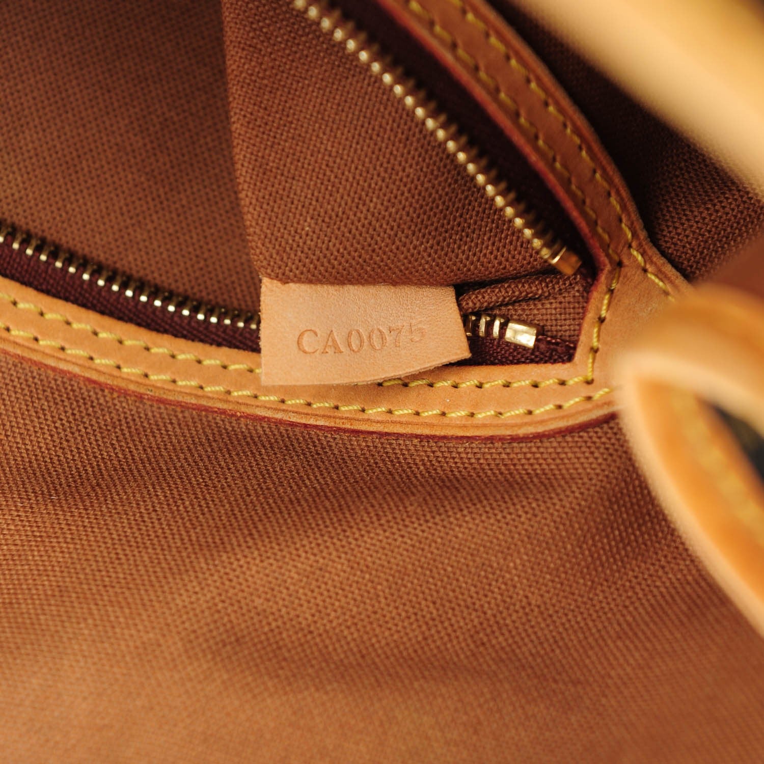 Louis Vuitton Monogram Batignolles Horizontal 7 of 7