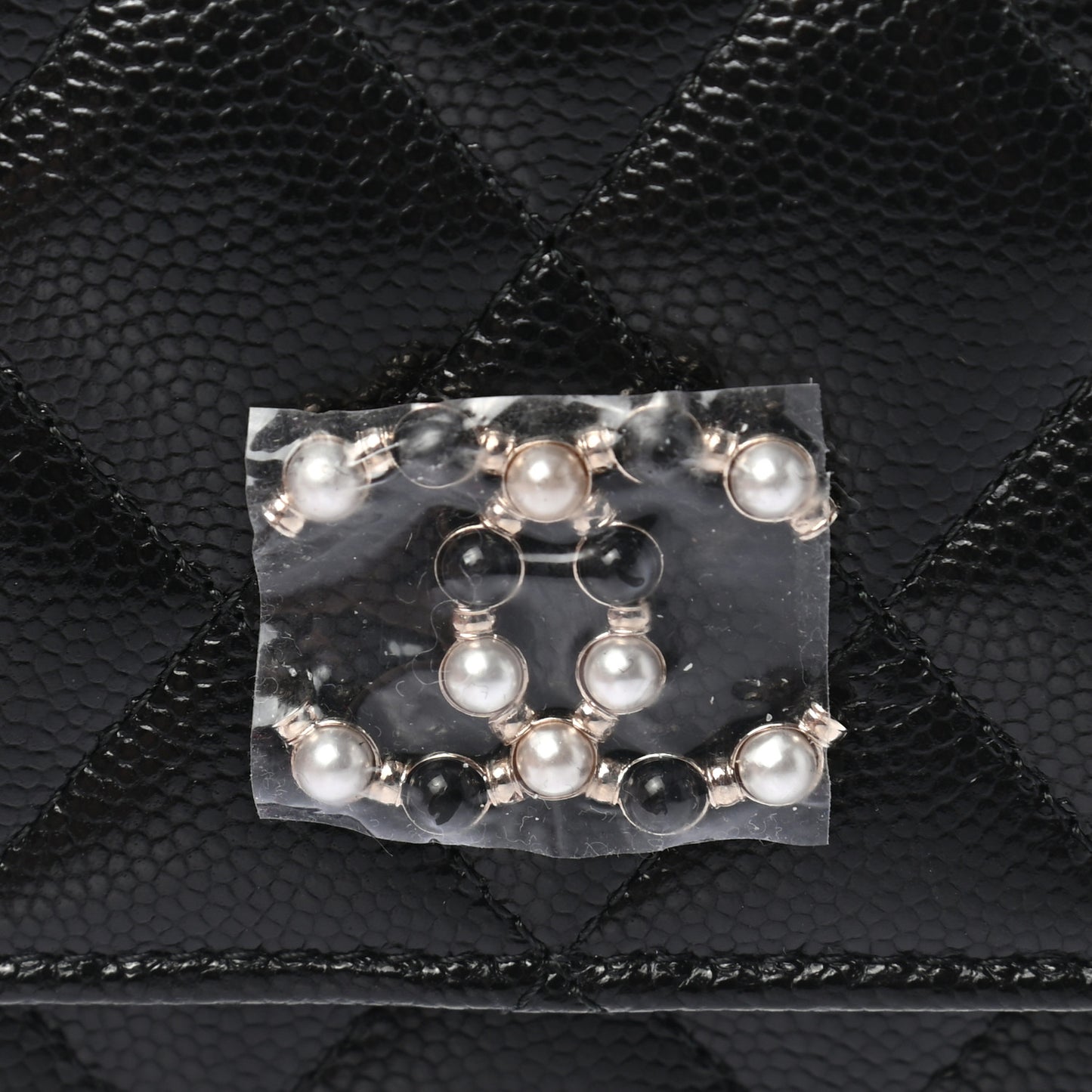 Caviar Quilted Pearl Coco Candy Wallet Black