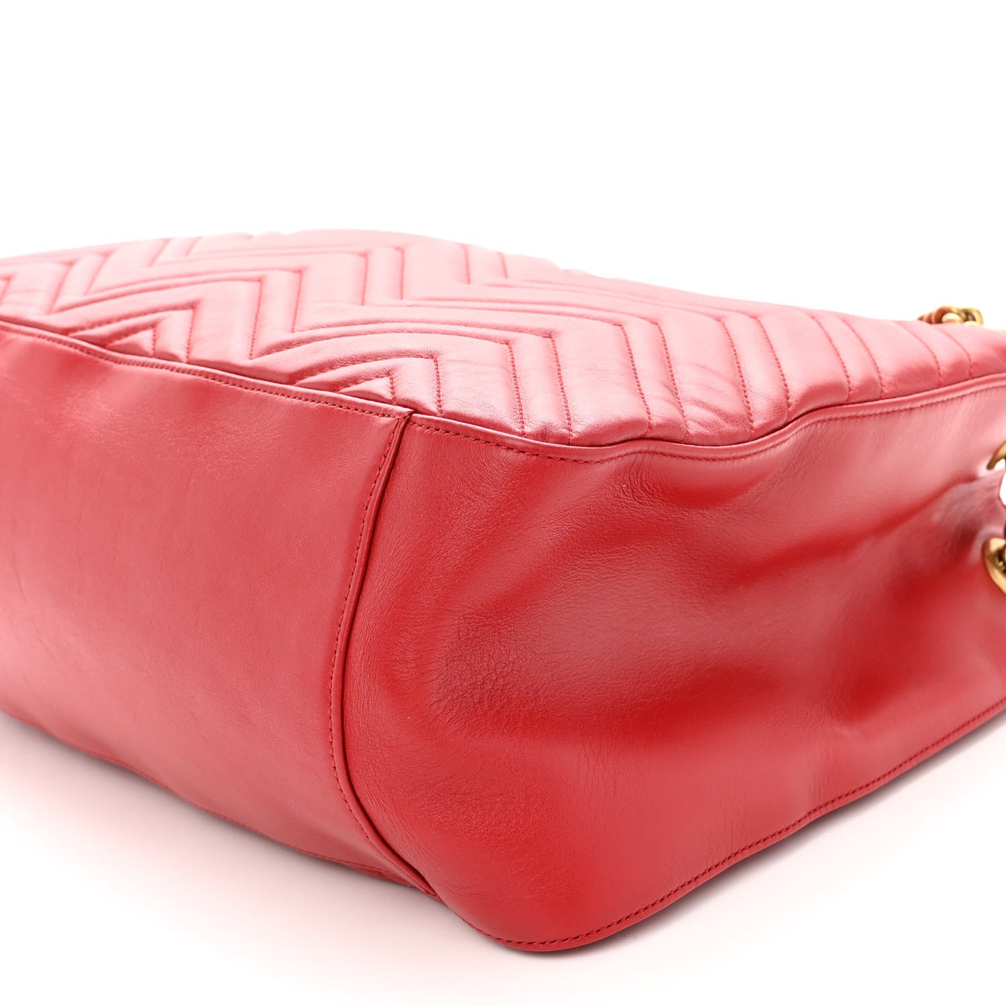 Calfskin Matelasse Medium GG Marmont Shoulder Tote Bag Hibiscus Red