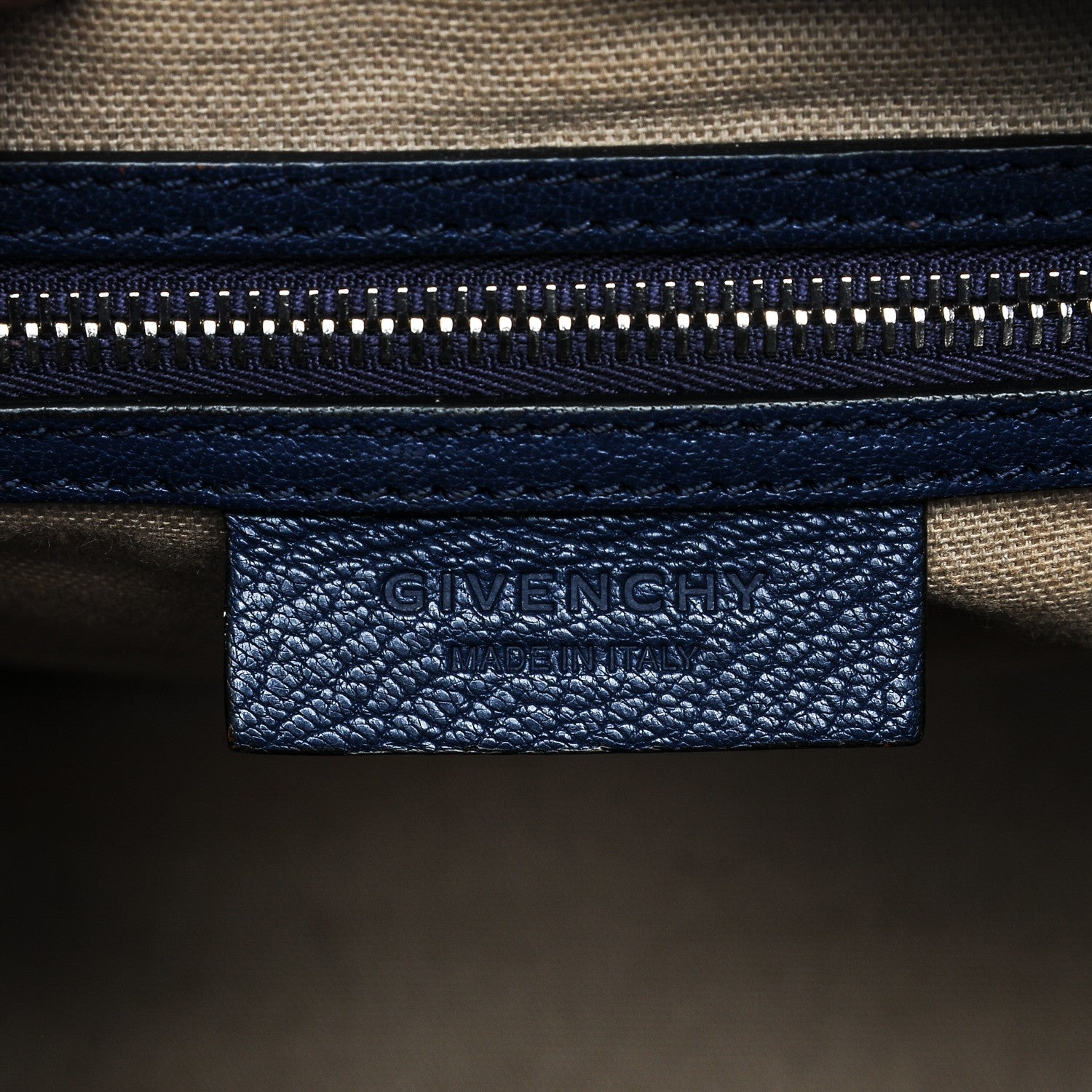 Givenchy Sugar Goatskin Medium Antigona Night Blue 6 of 11