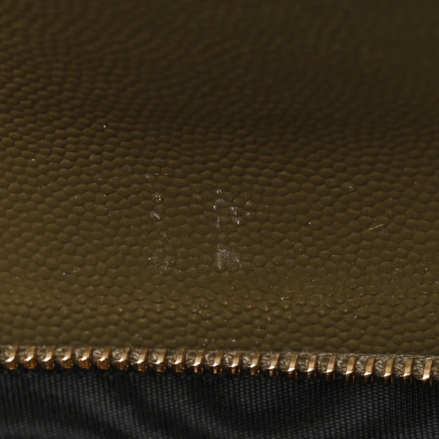 Saint Laurent Grain De Poudre Mixed Matelasse Triquilt Monogram Compact Tri Fold Wallet Military Olive 9 of 9