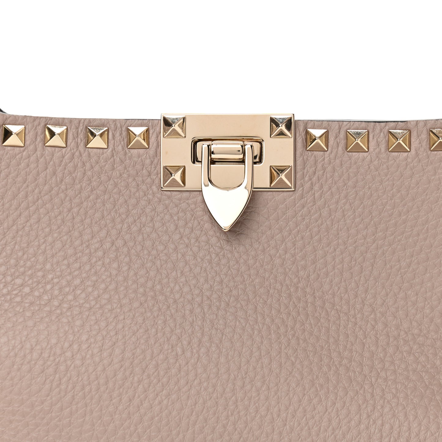 Pebbled Calfskin Small Rockstud Flip Lock Hobo Poudre