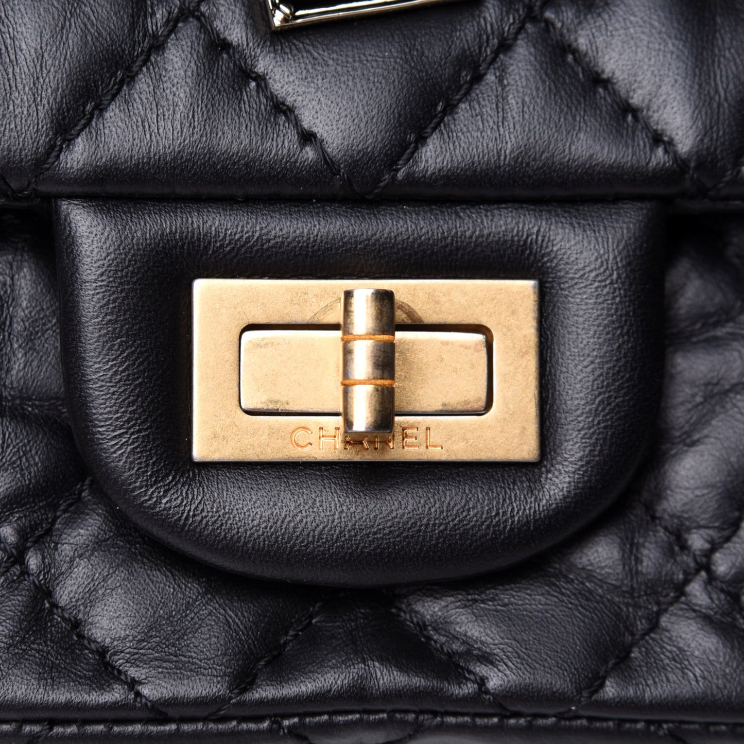 Aged Calfskin Lucky Charms 2.55 Reissue 225 Flap Black