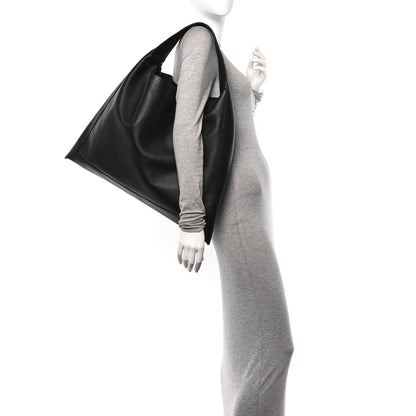 Bottega Veneta Silky Calfskin Large Hop Black 2 of 11