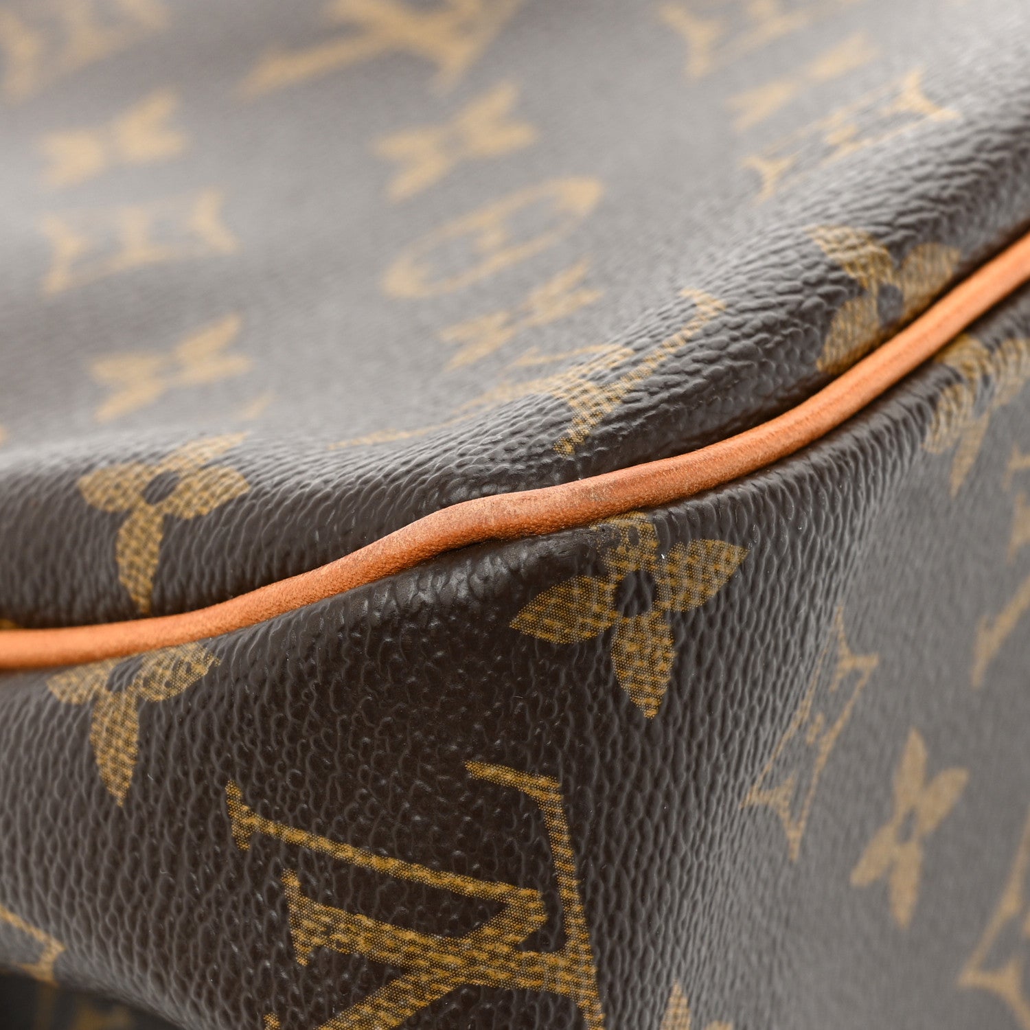 Louis Vuitton Monogram Batignolles Horizontal 10 of 13
