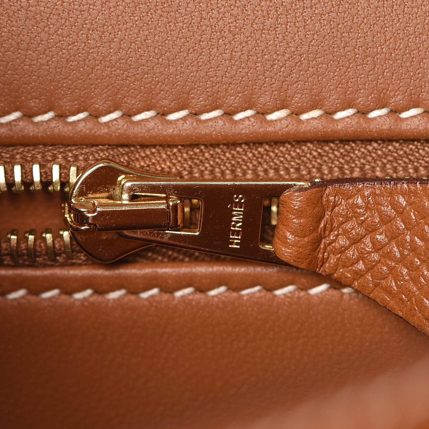 Epsom Constance 24 Gold