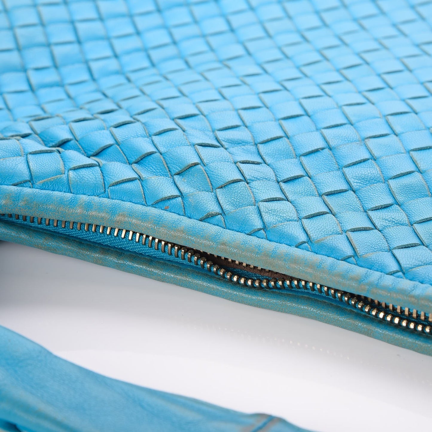 Nappa Intrecciato Medium Veneta Hobo Turquoise