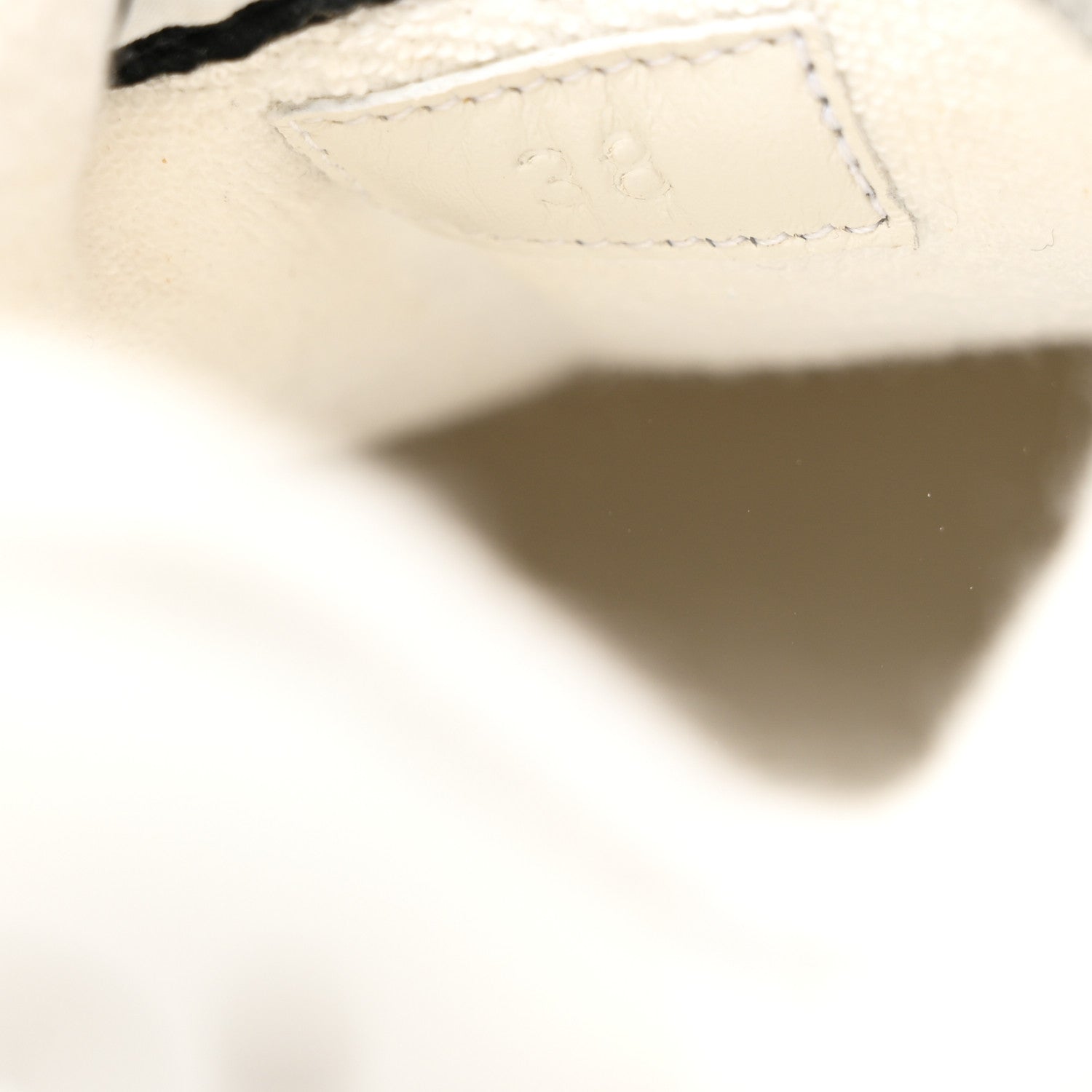 Gucci Calfskin GG Supreme Crystals Web Screener Sneakers 38 White Silver 9 of 9