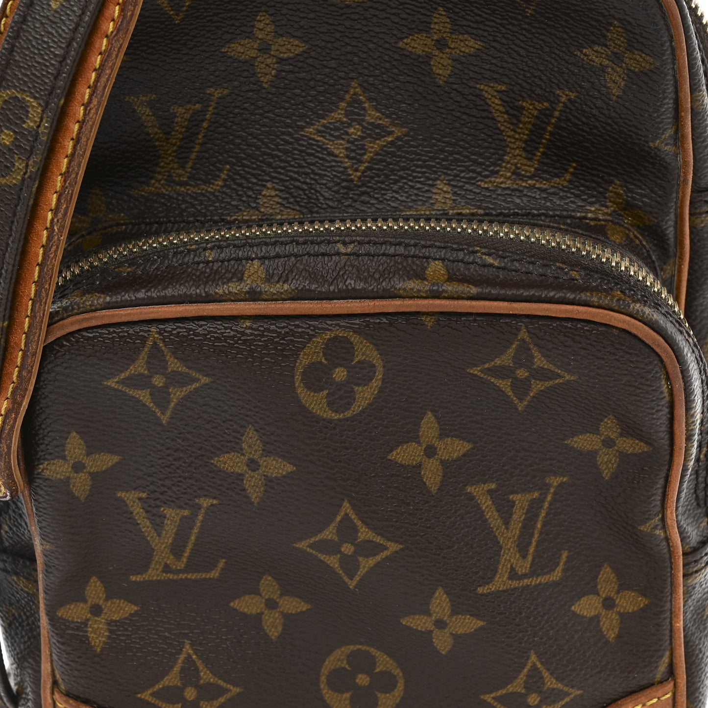 Monogram Amazone