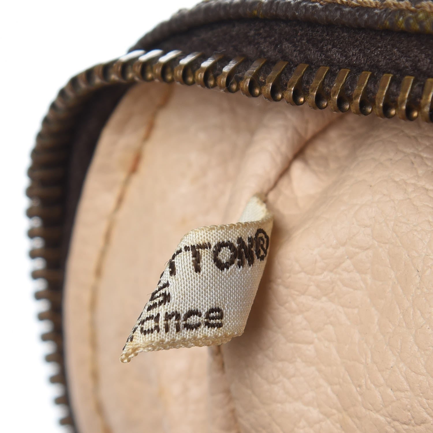 Louis Vuitton Monogram Trousse Toilette 28 7 of 8