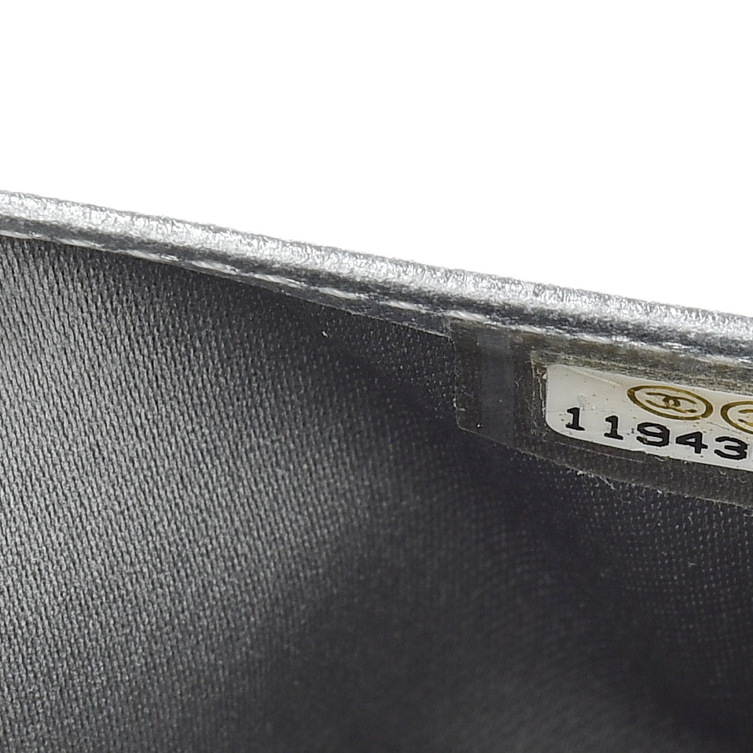 Chanel Metallic Patent Calfskin Quilted Lucky Symbols Yen Wallet Silver 8 of 19