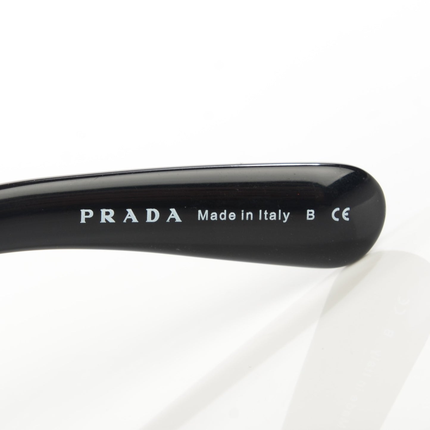 Baroque Sunglasses SPR 27N Black