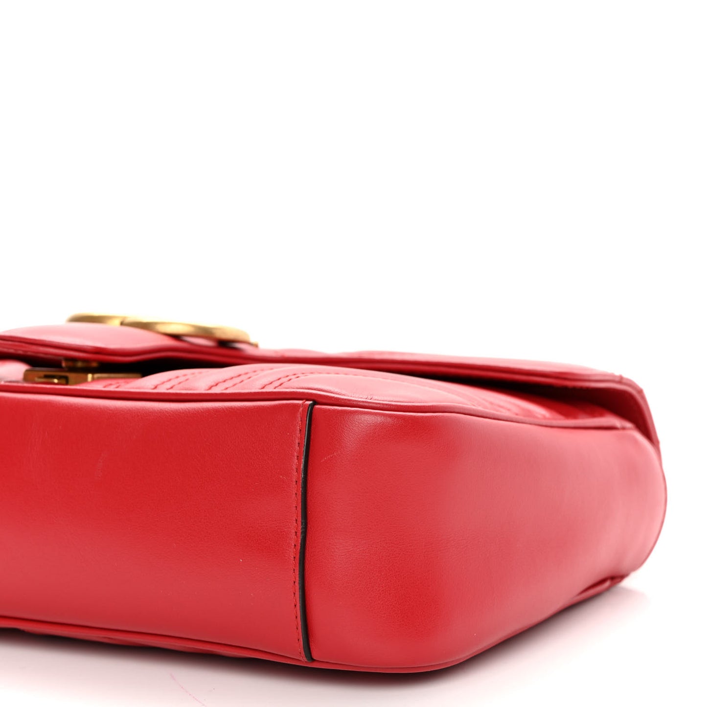 Calfskin Matelasse Small GG Marmont Shoulder Bag Hibiscus Red