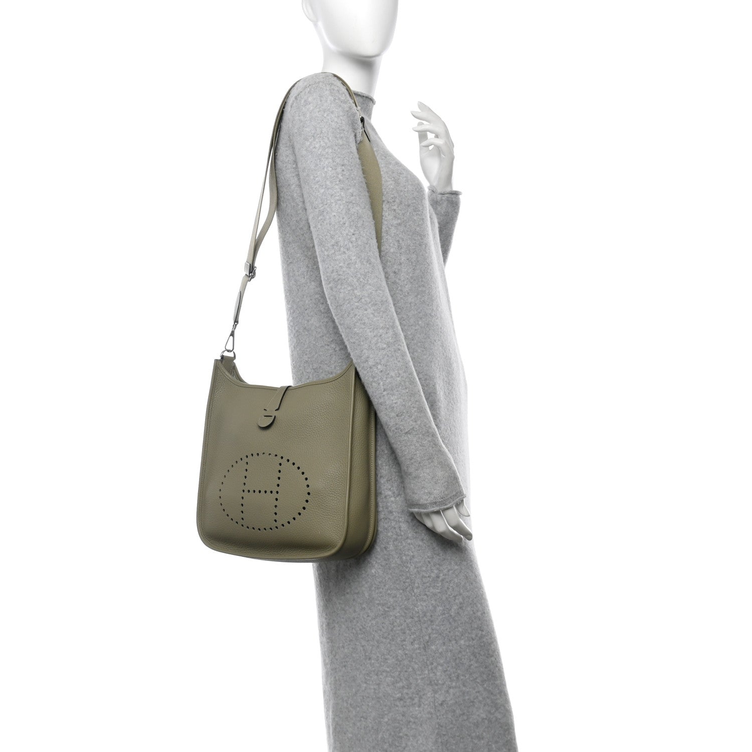 Hermes Taurillon Clemence EVELYNE III PM Sauge 2 of 11