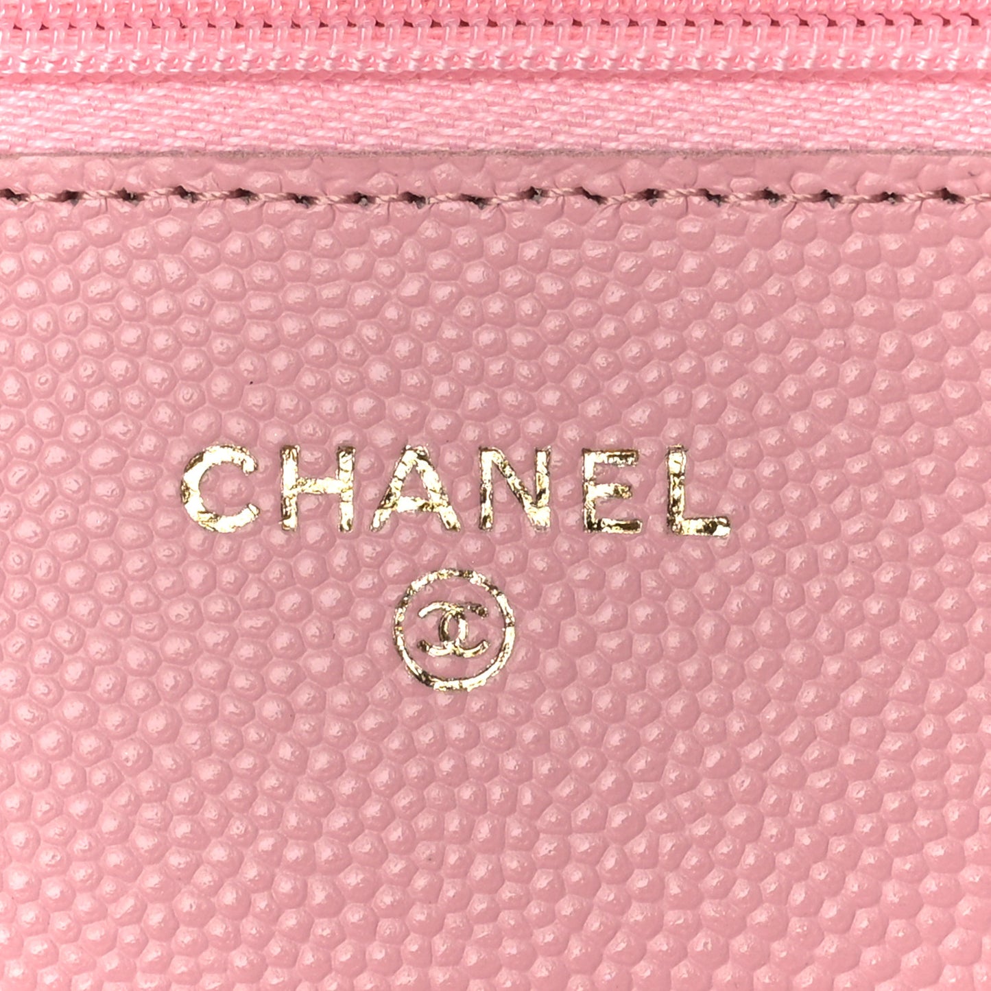 Caviar Quilted Wallet on Chain WOC Light Pink