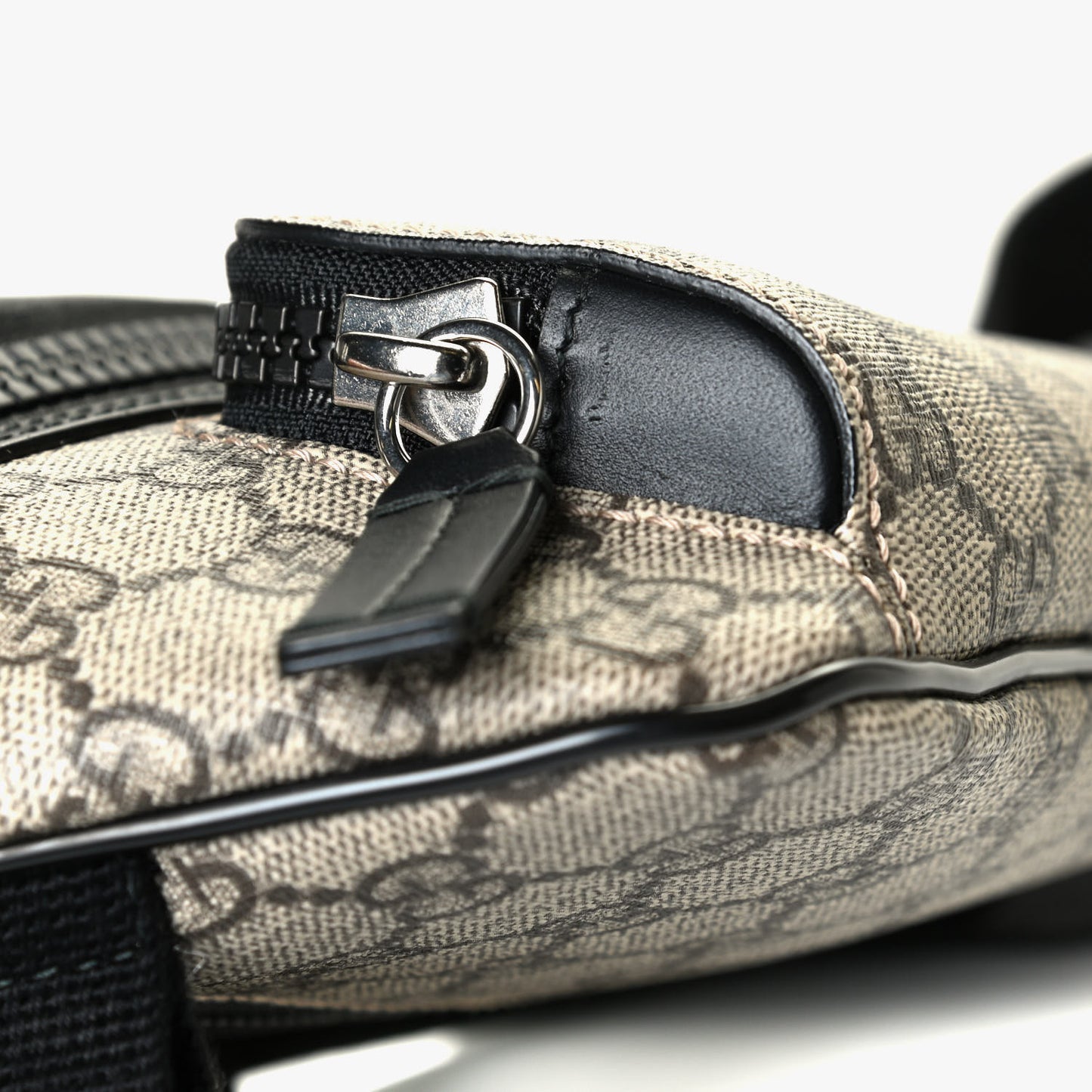 GG Supreme Monogram Belt Bag Black