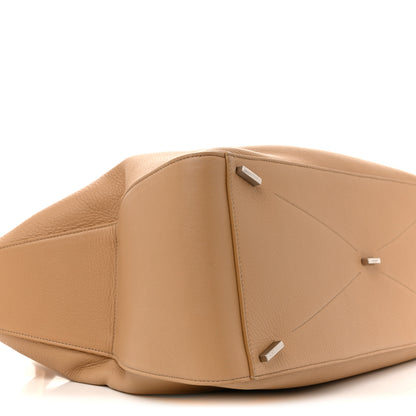 Salvatore Ferragamo Calfskin Large Star Tote Light Camel 9 of 12